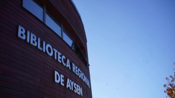 Ya son 50 años de la biblioteca